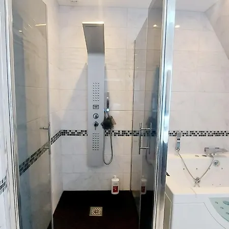 Maison Normande De Charme Premium Golf Et Balneo & Jardin Le Havre Etretat Honfleur 3 *